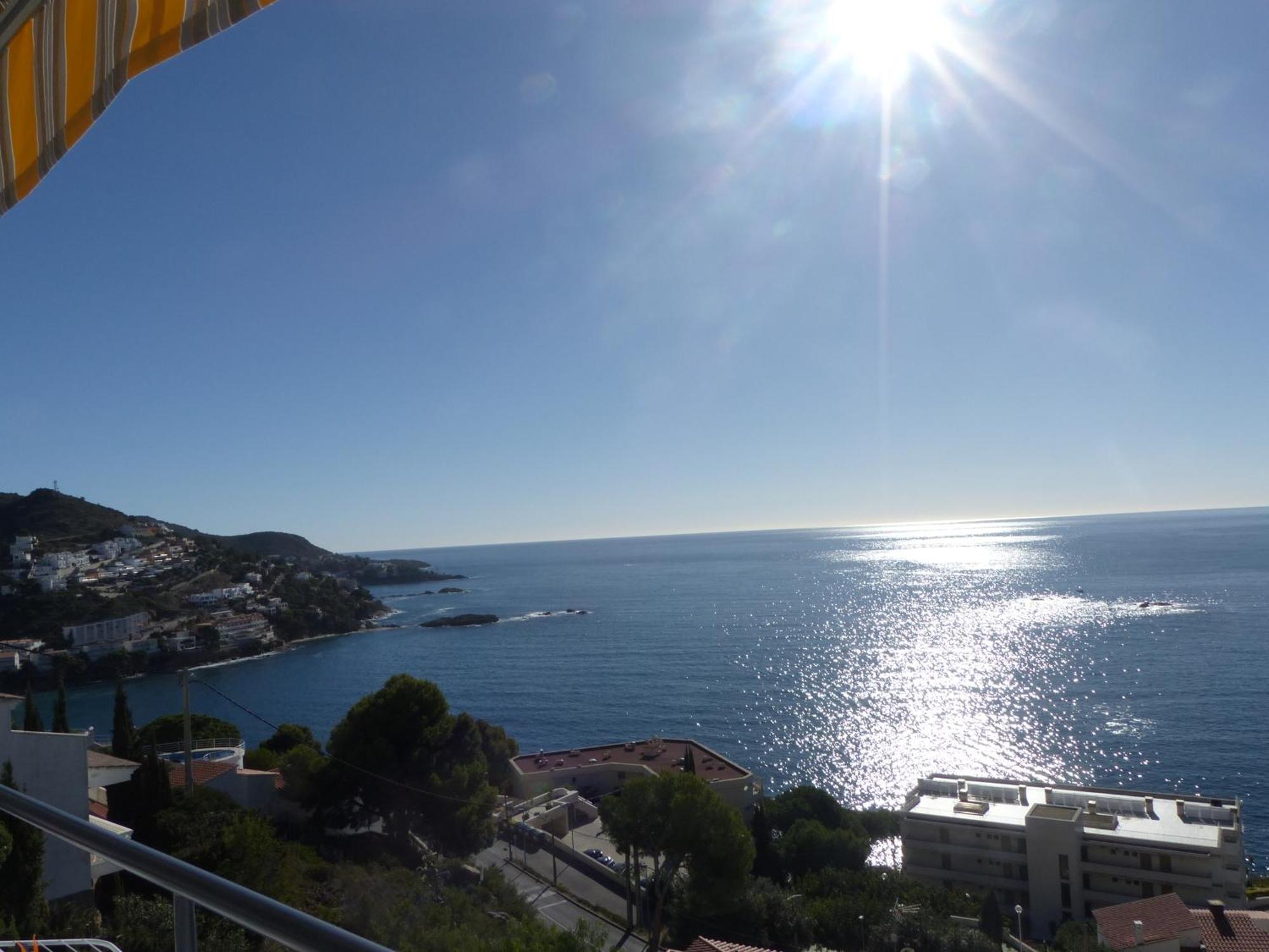 Appartement Vues Mer Proche Plage Roses Dış mekan fotoğraf